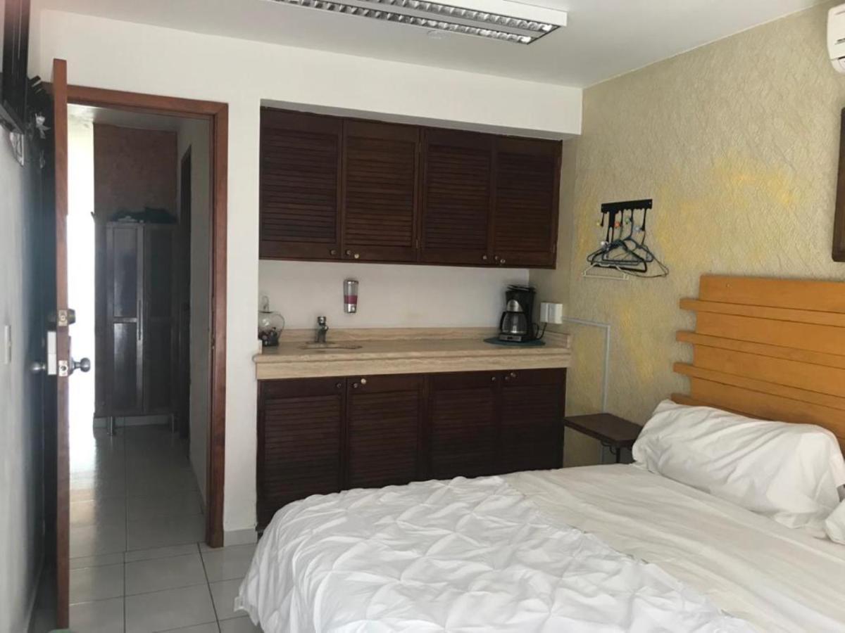 מלון גואדלחארה Casa D Miros Familias , Grupos Y Empresas Max 20 P מראה חיצוני תמונה