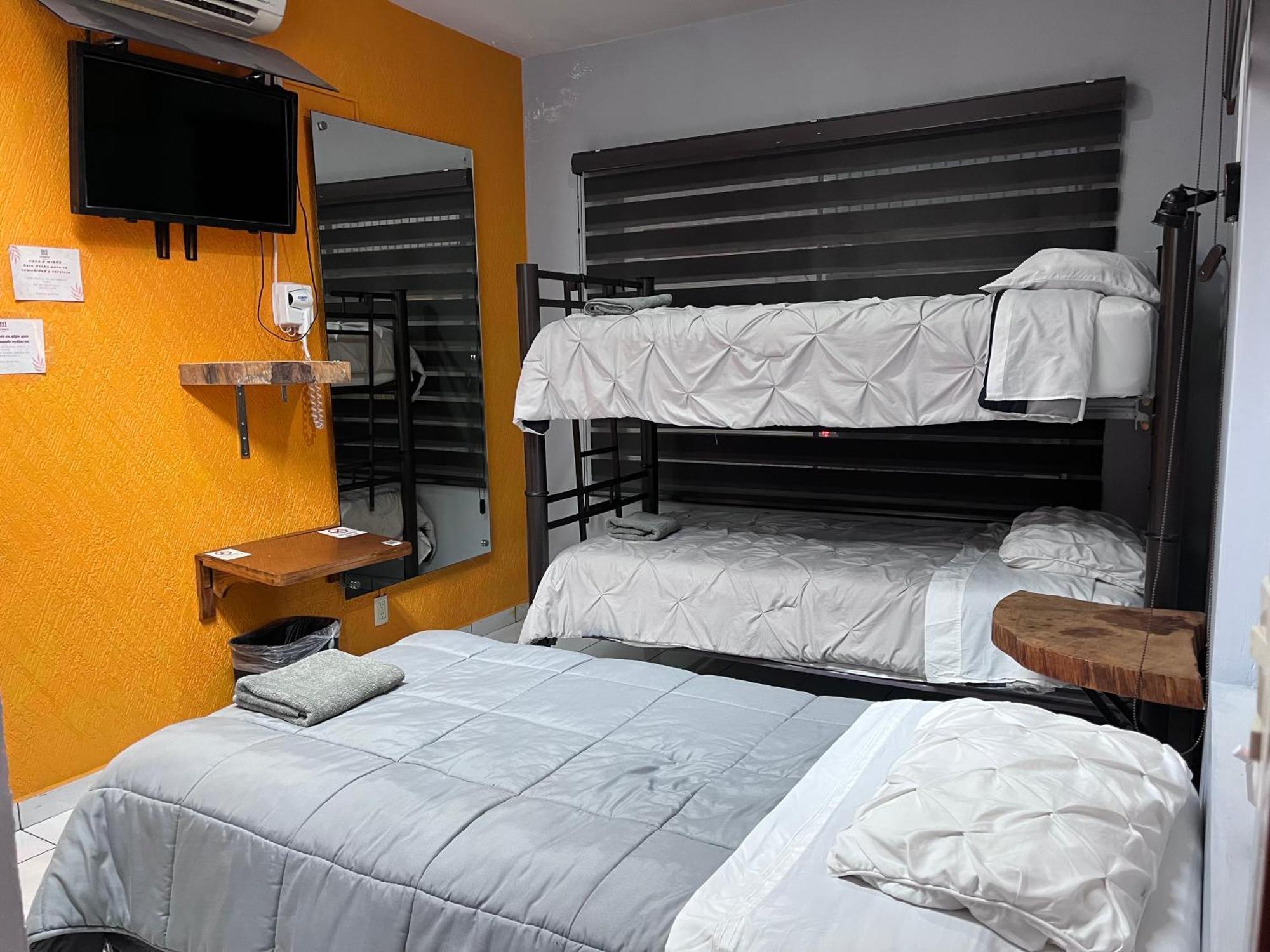מלון גואדלחארה Casa D Miros Familias , Grupos Y Empresas Max 20 P מראה חיצוני תמונה