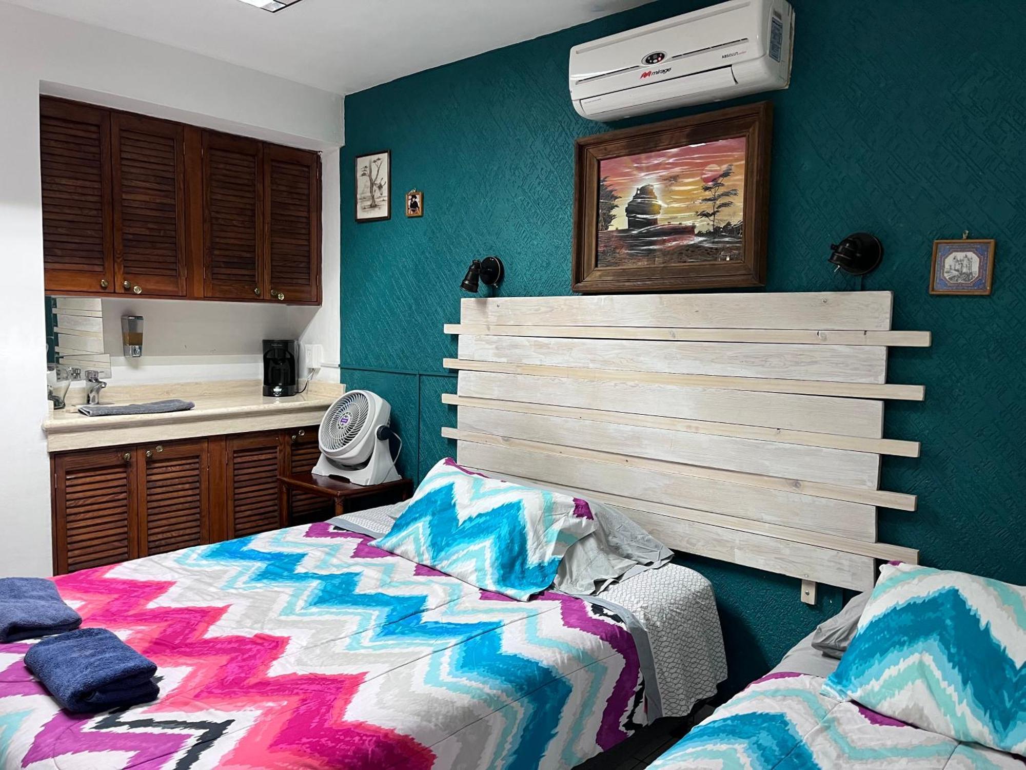 מלון גואדלחארה Casa D Miros Familias , Grupos Y Empresas Max 20 P מראה חיצוני תמונה