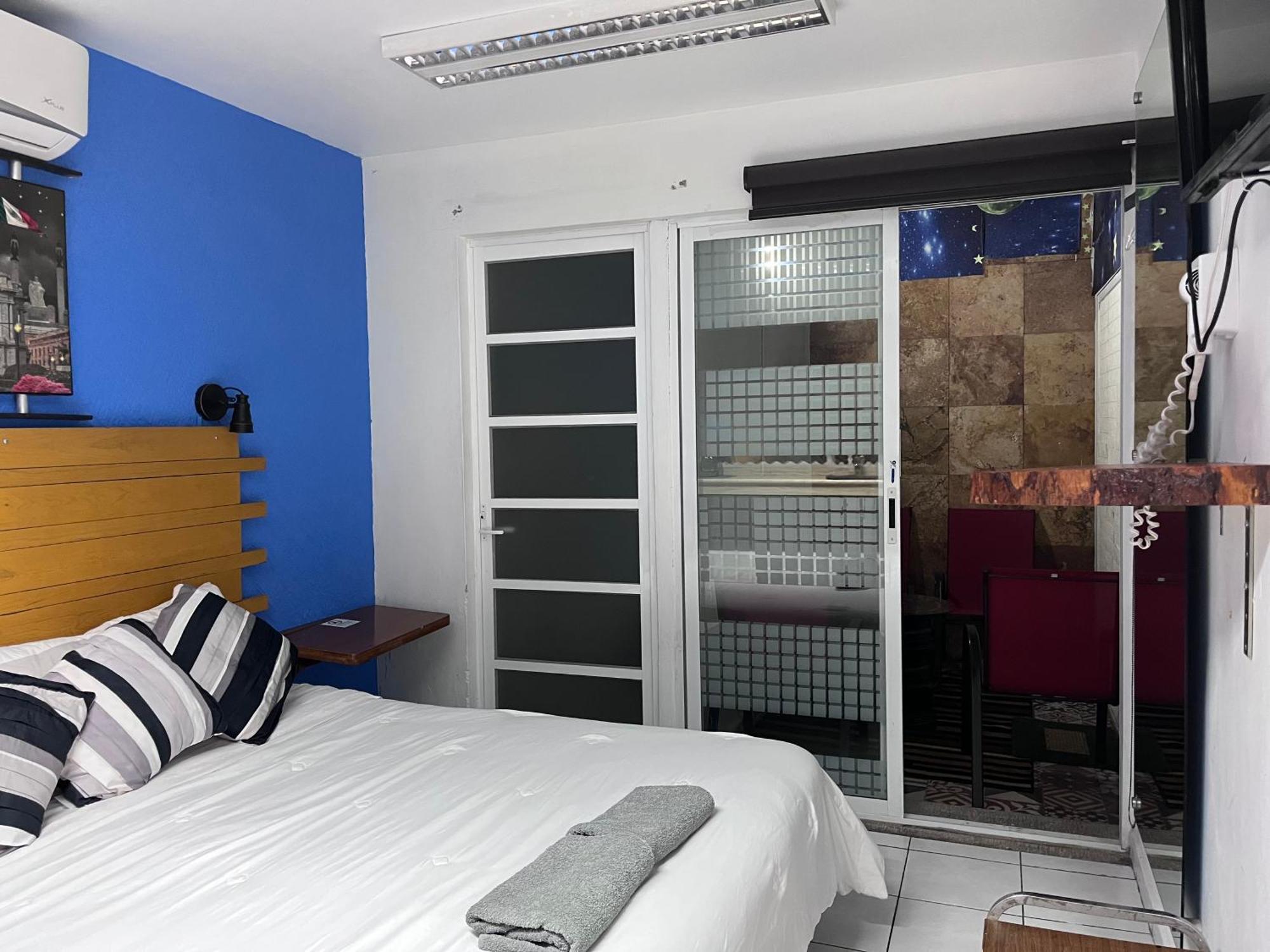 מלון גואדלחארה Casa D Miros Familias , Grupos Y Empresas Max 20 P מראה חיצוני תמונה