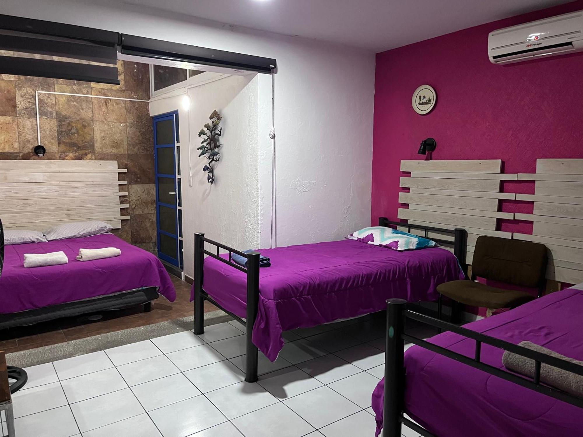 מלון גואדלחארה Casa D Miros Familias , Grupos Y Empresas Max 20 P מראה חיצוני תמונה